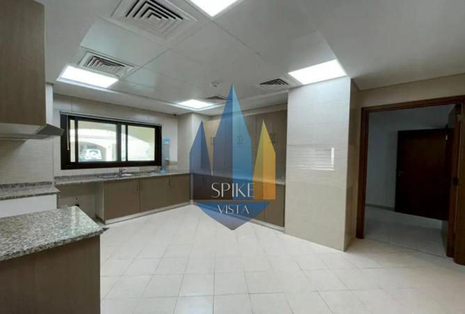 94023624 - Property Image 2