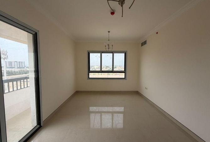 2P3oMeA5MNU - الصورة الرئيسية للعقار