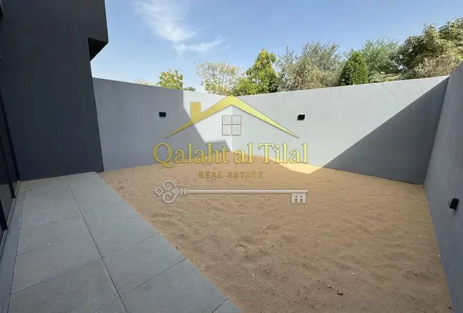 103689381 - Property Image 3