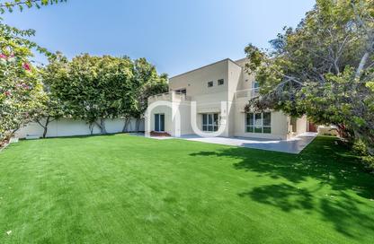 Villa - 5 Bedrooms - 5 Bathrooms for rent in Meadows 2 - Meadows - Dubai