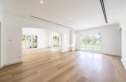 Villa - 5 Bedrooms - 5 Bathrooms for rent in Meadows 2 - Meadows - Dubai