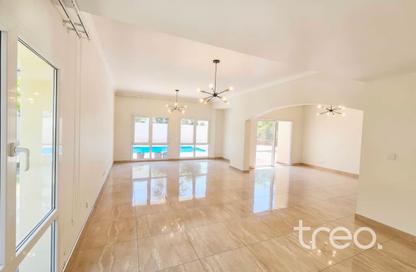 Villa - 5 Bedrooms - 5 Bathrooms for rent in Meadows 2 - Meadows - Dubai Villa - 5 Bedrooms - 5 Bathrooms for rent in Meadows 2 - Meadows - Dubai