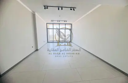 Apartment - 3 Bedrooms - 4 Bathrooms for rent in Al Jurf 2 - Al Jurf - Ajman Downtown - Ajman