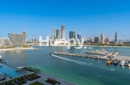 Apartment - 2 Bedrooms - 2 Bathrooms for rent in Palace Beach Residence Tower 2 - Palace Beach Residence - Emaar Beachfront - Dubai Harbour - Dubai