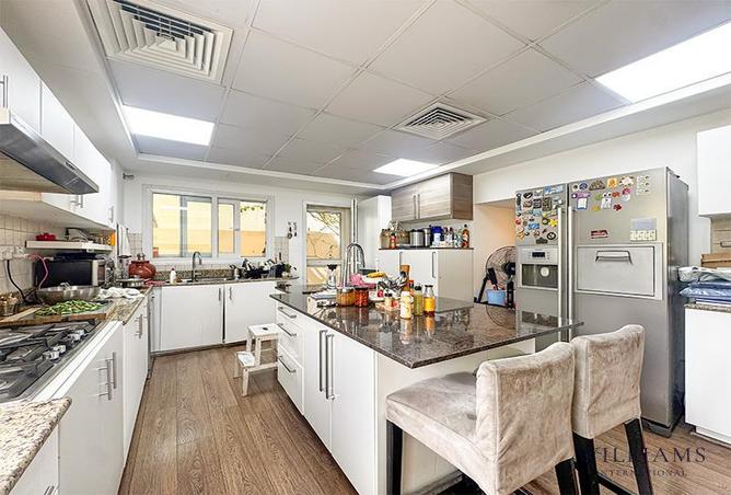 82360613 - Property Image 3