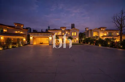 Villa - 5 Bedrooms - 6 Bathrooms for sale in Master View - Contemporary Cluster - Jumeirah Islands - Dubai