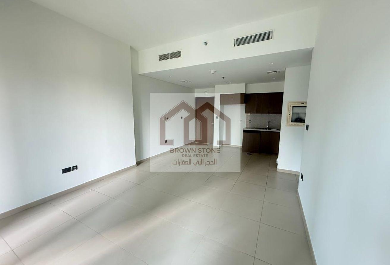 High Floor | Corner Unit | Blvd View |Unfurnished photo 5