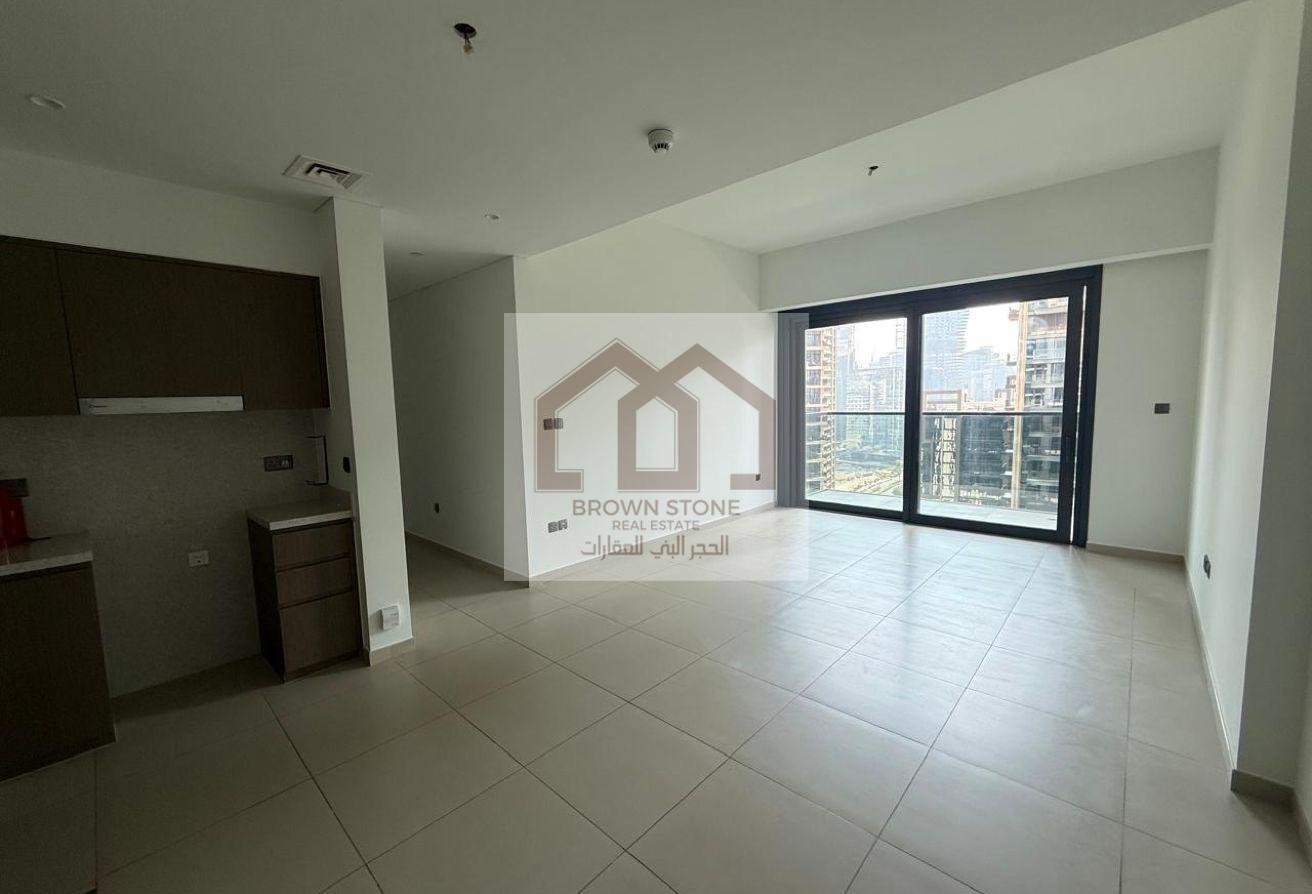 High Floor | Corner Unit | Blvd View |Unfurnished photo 6