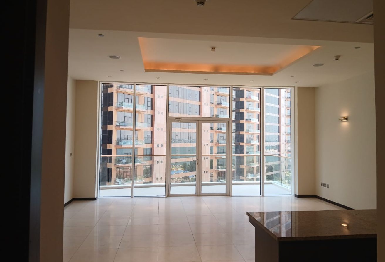 SEA & COMMUNITY VIEW | SPACIOUS | PRIME LOCATION gallery image