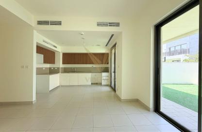 Villa - 3 Bedrooms - 3 Bathrooms for rent in Parkside 3 - Emaar South - Dubai South (Dubai World Central) - Dubai Villa - 3 Bedrooms - 3 Bathrooms for rent in Parkside 3 - Emaar South - Dubai South (Dubai World Central) - Dubai