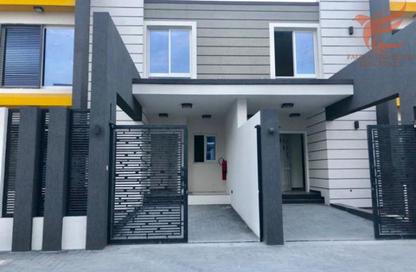 Townhouse - 3 - 2 for rent in The Queens Residential Villas - Khuzam - Ras Al Khaimah