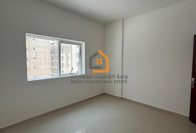 127911968 - Property Image 3