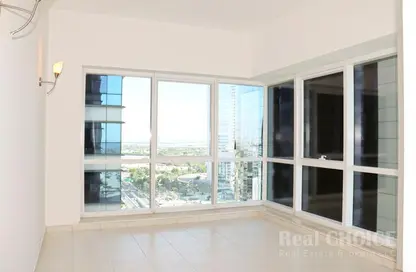 Apartment - 2 Bedrooms - 3 Bathrooms for rent in Latifa Tower - Sheikh Zayed Road - Dubai