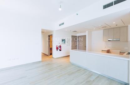 Apartment - 2 - 2 for rent in Waters Edge - Yas Island - Abu Dhabi
