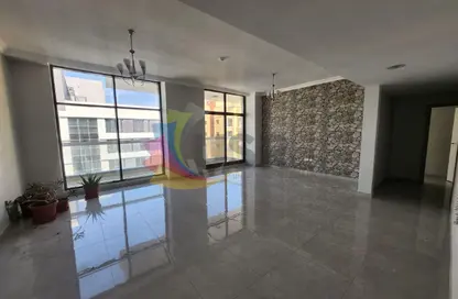 Apartment - 2 Bedrooms - 3 Bathrooms for rent in Majan - Dubai Land - Dubai
