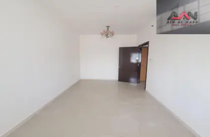 شقة - غرفة نوم - 1 حمام للايجار في شارع التعاون الجديد - التعاون - الشارقة