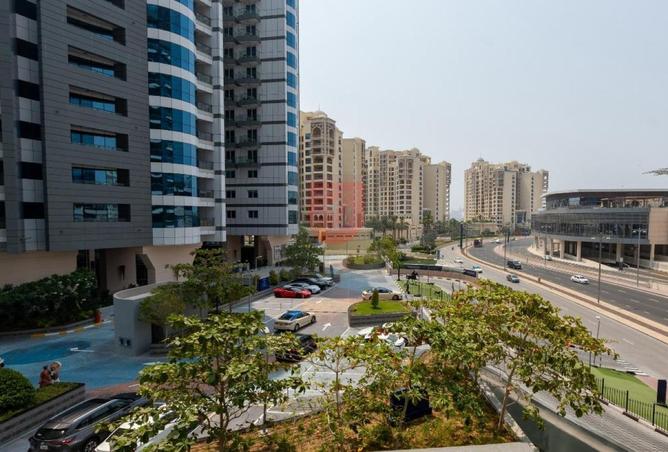 2OyyQR2423U - Property Main Image