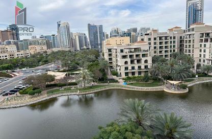 Apartment - 1 Bedroom - 2 Bathrooms for rent in The Links Canal Apartments - The Links - The Views - Dubai