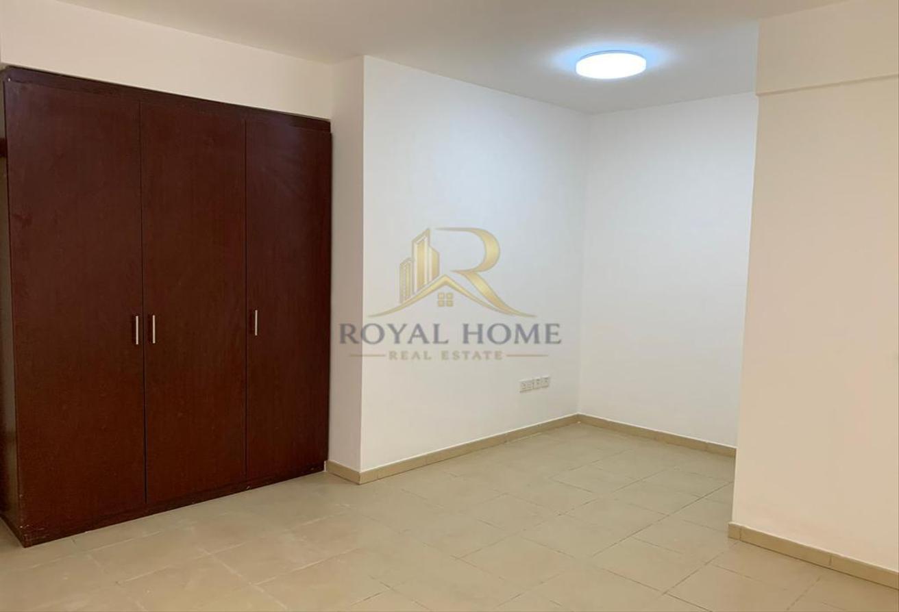 Spacious 3BR|PrimeJBR Location|Exclusive Amenities photo 4