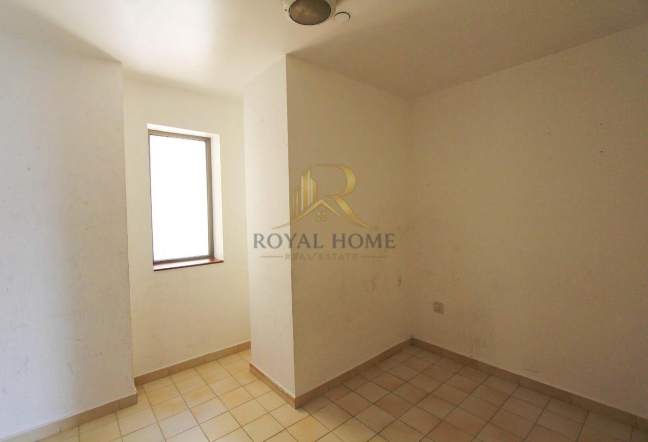 Spacious 3BR|PrimeJBR Location|Exclusive Amenities photo 6