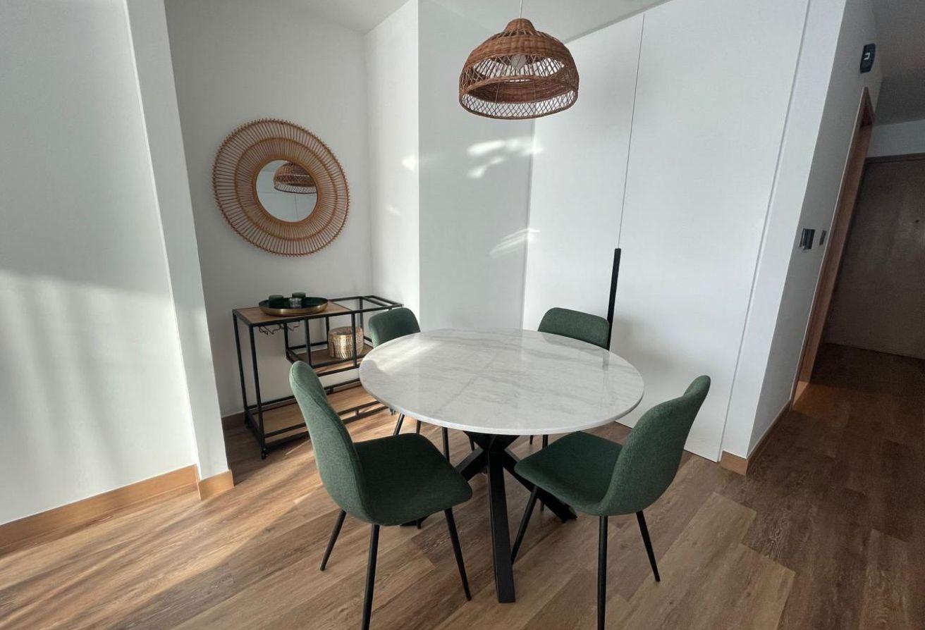 Furnished / Full Marina photo 6