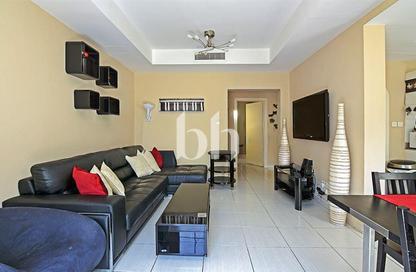 Townhouse - 2 Bedrooms - 3 Bathrooms for rent in Springs 2 - The Springs - Dubai