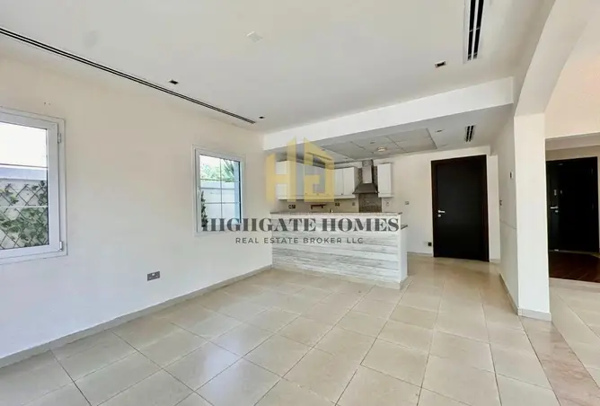 156931237 - Property Image 2