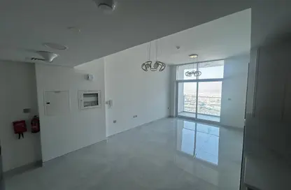 Apartment - 1 Bedroom - 1 Bathroom for rent in Skyz by Danube - Arjan - Dubai