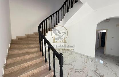 Apartment - 4 Bedrooms - 6 Bathrooms for rent in Al Falaj - Al Riqqa - Sharjah