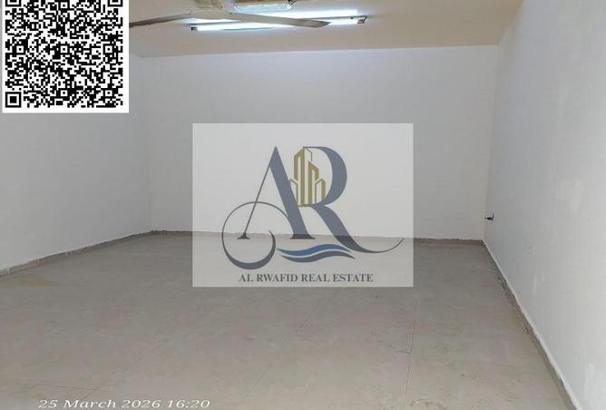 100422924 - Property Image 3
