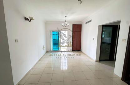 Apartment - 1 - 1 for rent in New Al Taawun Road - Al Taawun - Sharjah