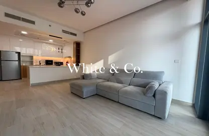 Apartment - 1 Bedroom - 2 Bathrooms for rent in The East Crest by Meteora - District 17 - Jumeirah Village Circle - Dubai
