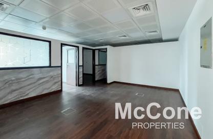 Office Space - Studio - 1 for rent in Indigo Icon - JLT Cluster F - Jumeirah Lake Towers - Dubai Office Space - Studio - 1 for rent in Indigo Icon - JLT Cluster F - Jumeirah Lake Towers - Dubai