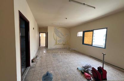 Apartment - 2 Bedrooms - 2 Bathrooms for rent in Bu Tina - Al Sharq - Sharjah Apartment - 2 Bedrooms - 2 Bathrooms for rent in Bu Tina - Al Sharq - Sharjah