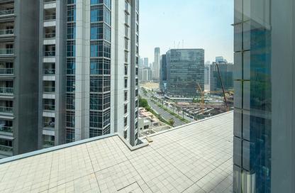 Office Space - Studio - 4 Bathrooms for rent in Vision Tower - Business Bay - Dubai