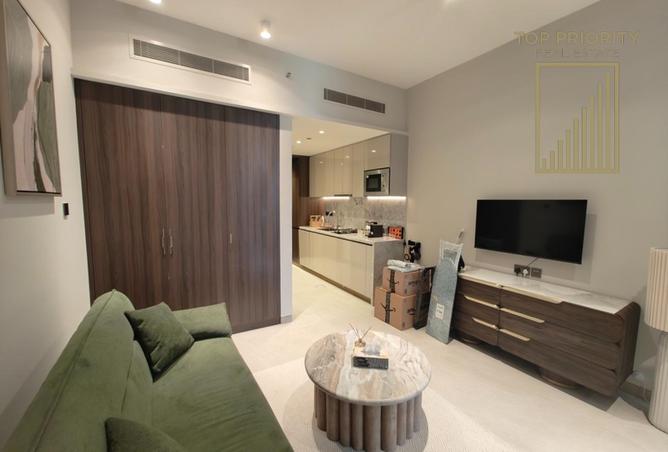 97400129 - Property Image 2