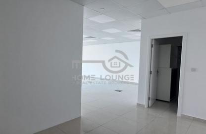Office Space - Studio - 1 Bathroom for rent in Churchill Executive Tower - Churchill Towers - Business Bay - Dubai