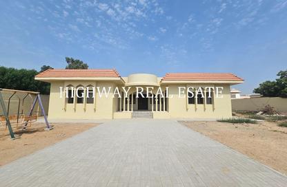 Villa - 3 - 4 for rent in Al Tala'a - Mughaidir - Sharjah