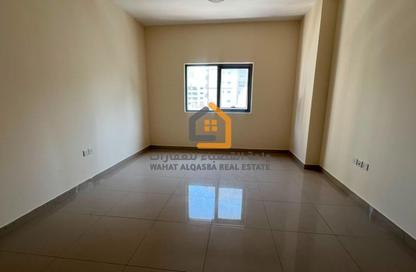 Apartment - 1 - 2 for rent in Al Majaz 3 - Al Majaz - Sharjah