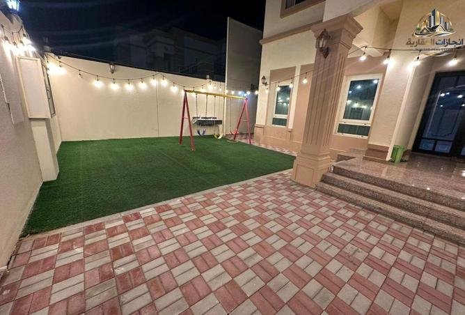 72720319 - Property Image 3