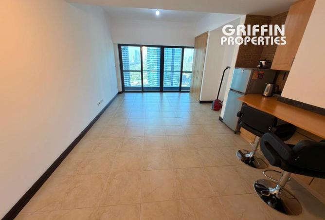 94003178 - Property Main Image