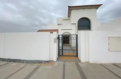 Villa - 5 Bedrooms for sale in Alreeman II - Al Shamkha - Abu Dhabi