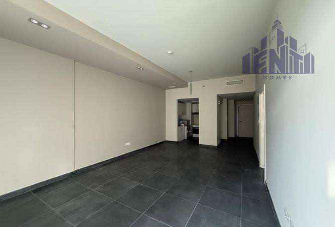 81944404 - Property Image 2