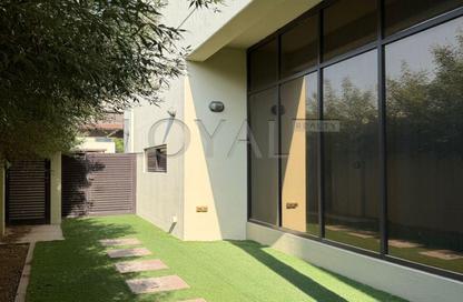 Townhouse - 3 - 4 for rent in Pelham - Akoya Park - Damac Hills - Dubai
