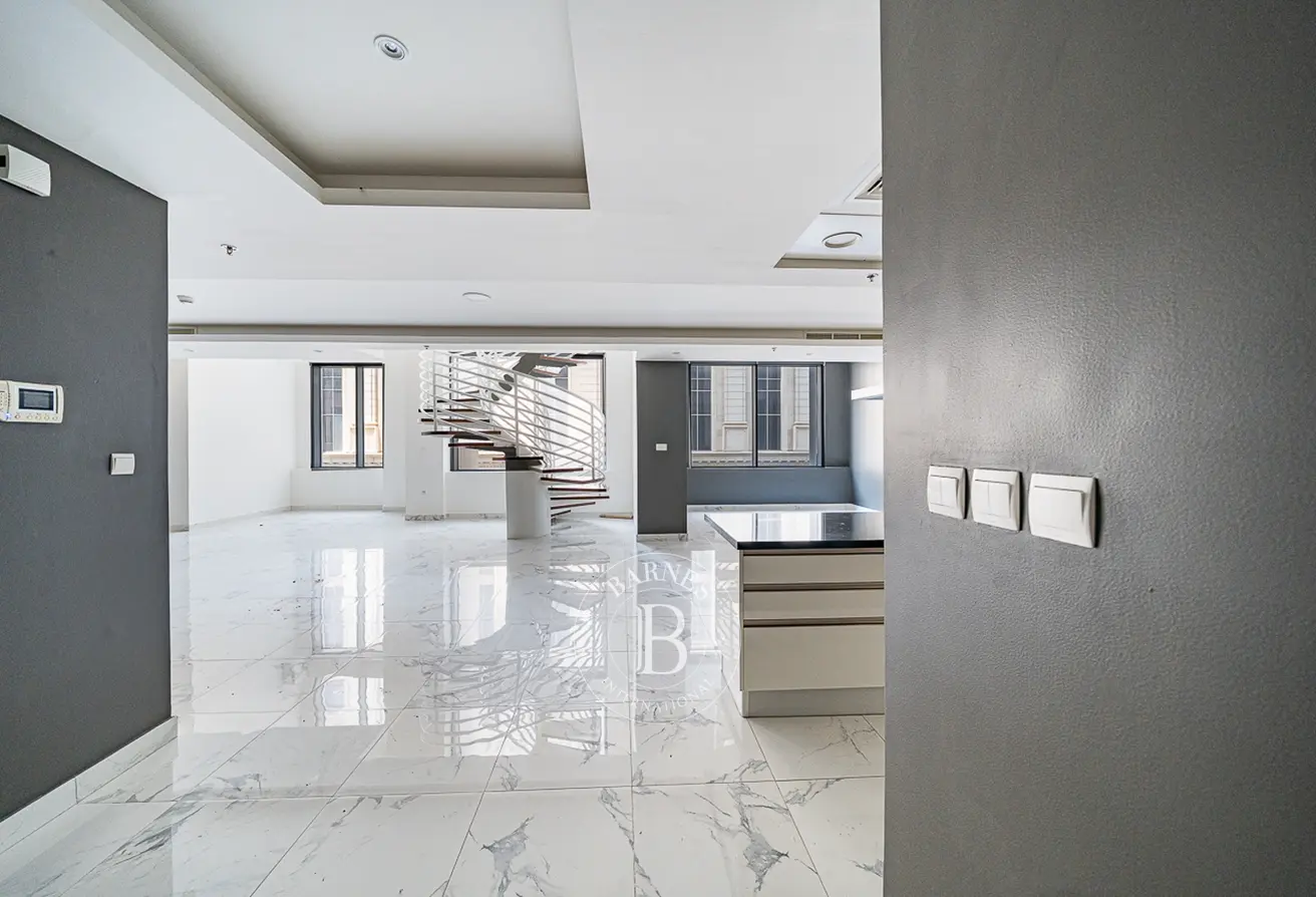 164599393 - Property Main Image