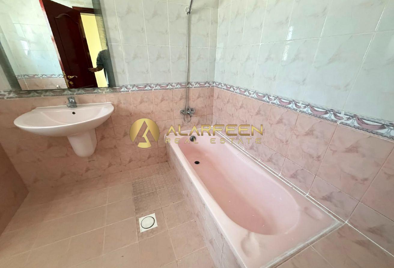 Spacious 7BHK | Unfurnished Unit | Community View photo 28