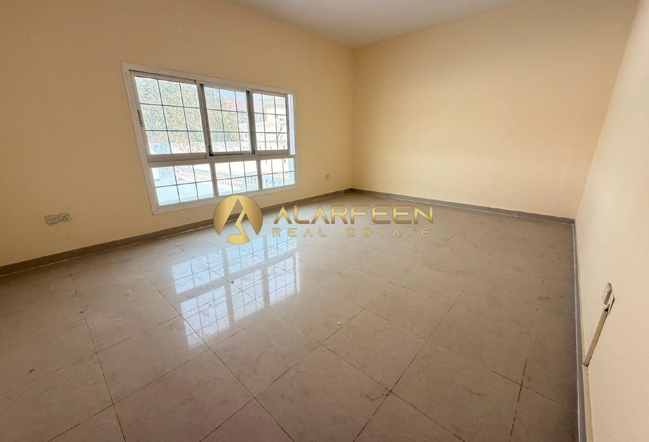 Spacious 7BHK | Unfurnished Unit | Community View photo 4