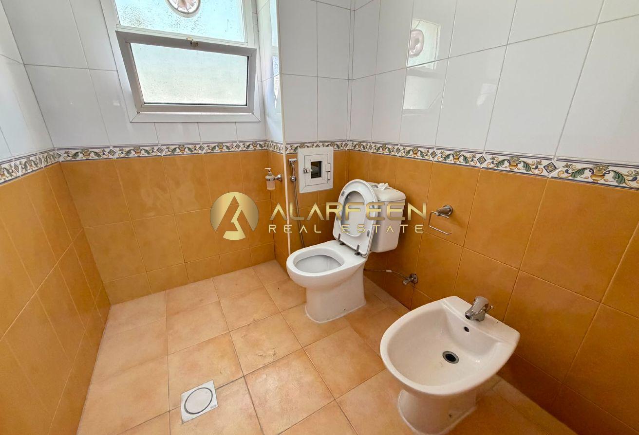 Spacious 7BHK | Unfurnished Unit | Community View photo 10