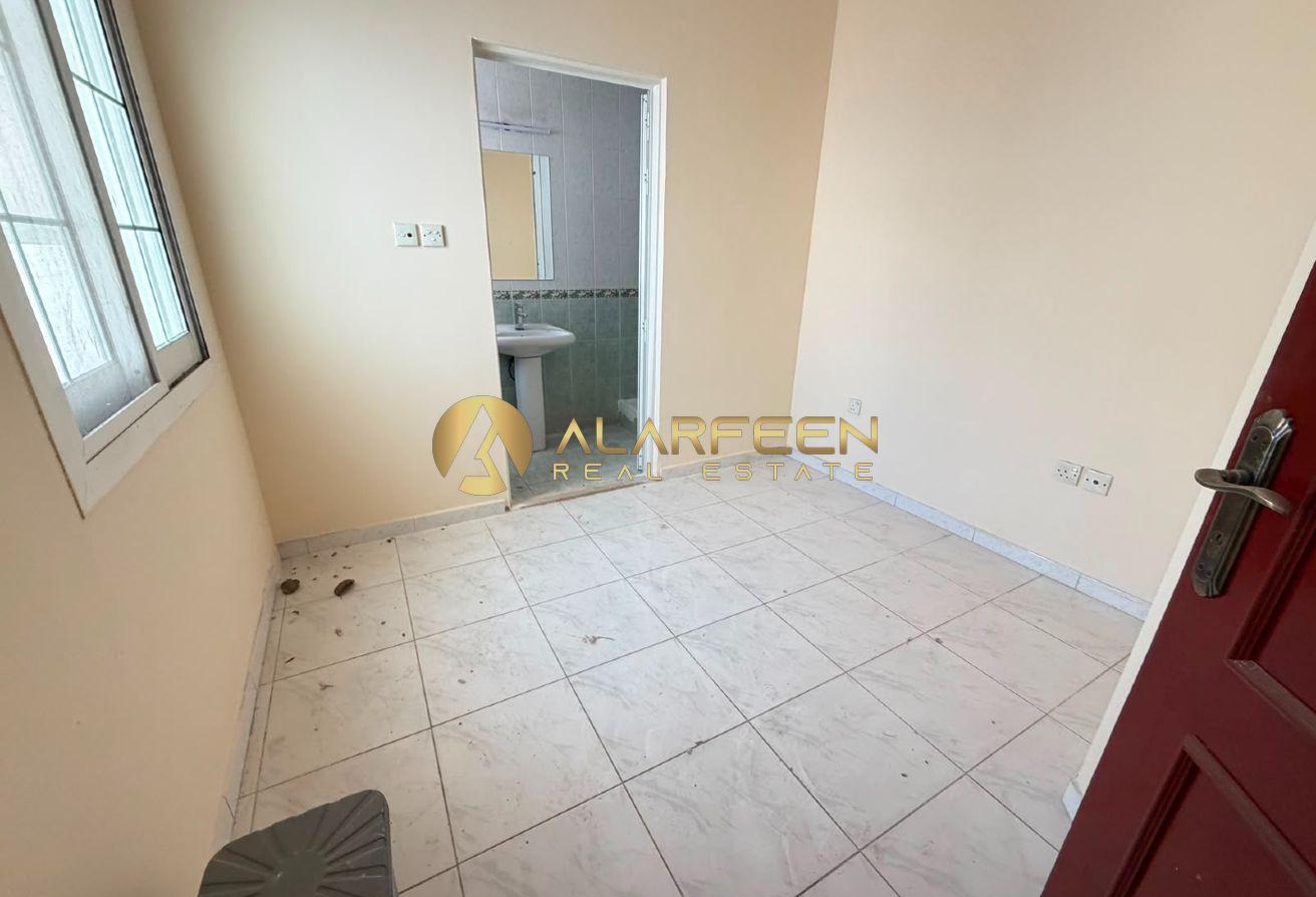 Spacious 7BHK | Unfurnished Unit | Community View photo 7