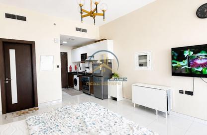 Apartment - Studio - 1 for rent in Wavez Residence - Liwan - Dubai